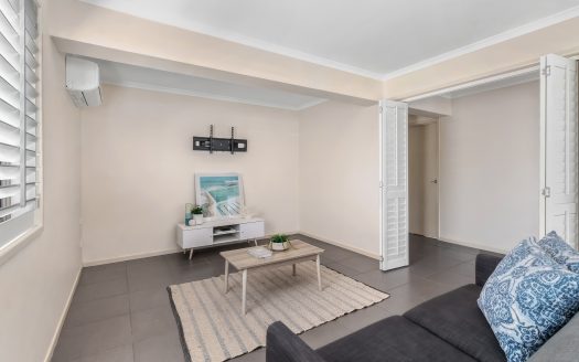 SENSATIONAL FAMILY HOME