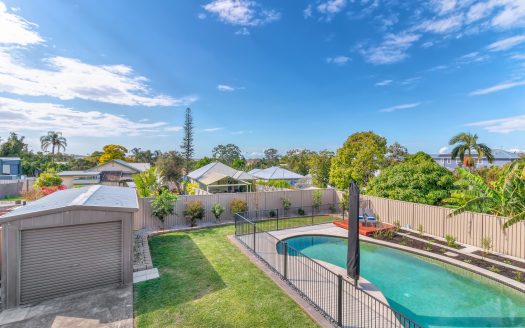 SENSATIONAL FAMILY HOME